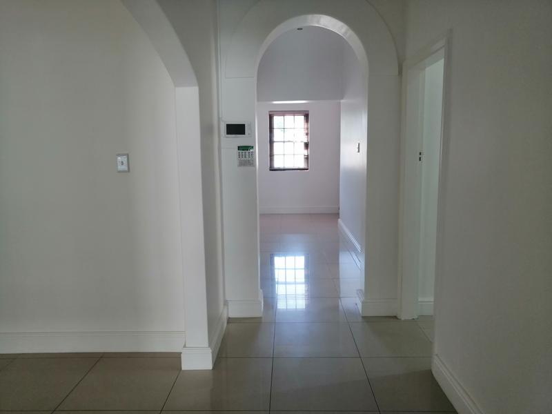 To Let 3 Bedroom Property for Rent in Claremont Western Cape